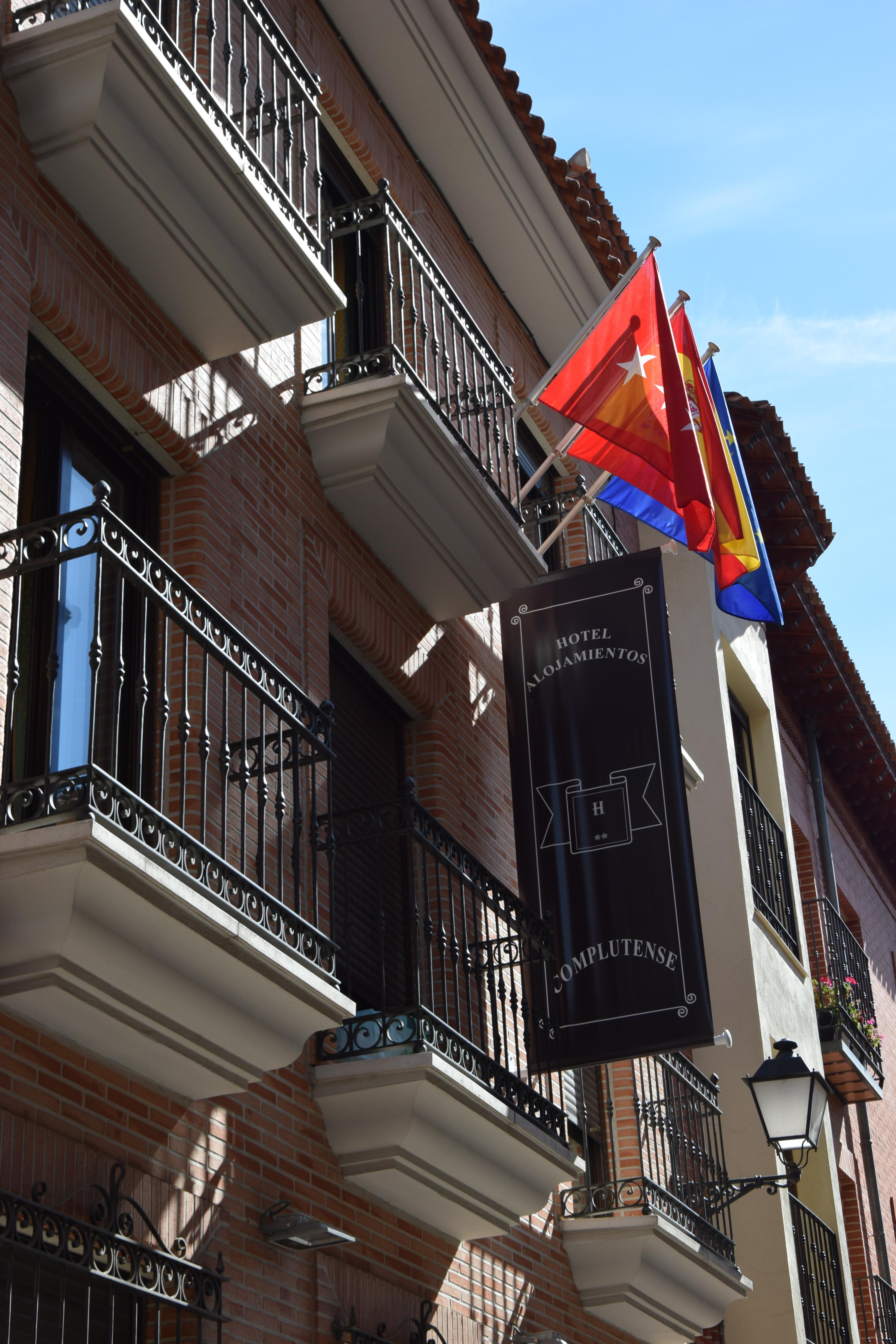 אלקאלה דה הנארס Hotel Complutense מראה חיצוני תמונה